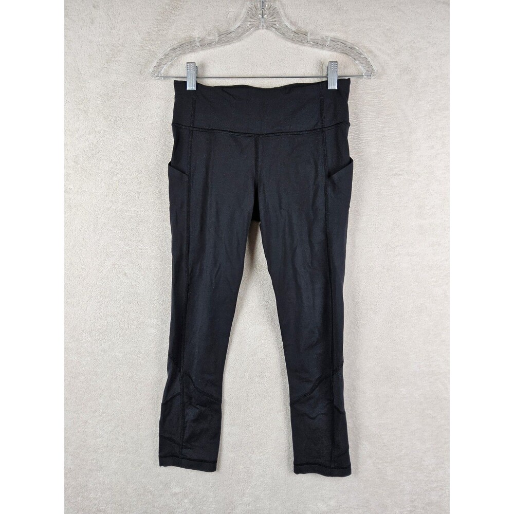 Lululemon Women’s Pocket Athletic Cropped Leggings Size 4